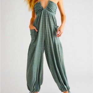 Cute Jumpsuit! Free People, NWT